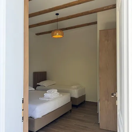 Hotel Alevra *